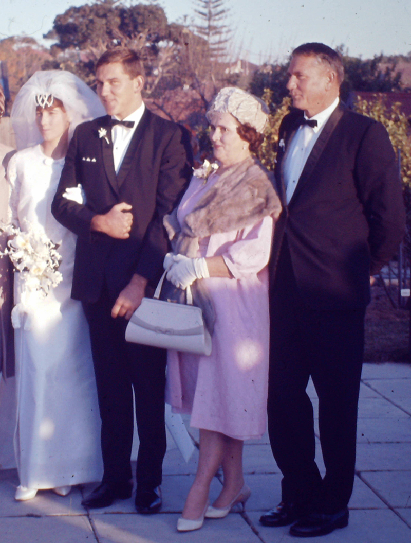 Jenni & Johns wedding with Dot & Bill